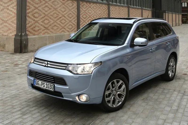 Mitsubishi Outlander PHEV