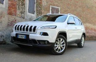 Jeździmy nowym Jeepem Cherokee — zdjęcie 2