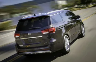 Nowa Kia Carnival. Tzn. Sedona — zdjęcie 6
