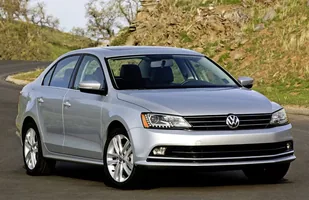 Volkswagen Jetta po liftingu — zdjęcie 2