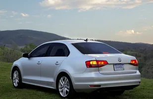 Volkswagen Jetta po liftingu — zdjęcie 5