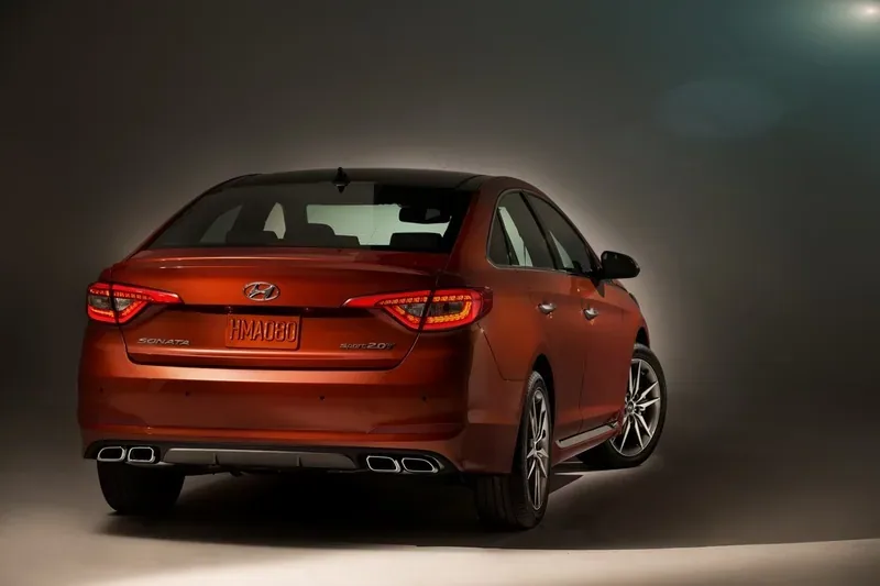 Całkiem nowy Hyundai Sonata
