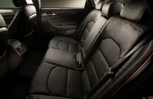 Całkiem nowy Hyundai Sonata — zdjęcie 5