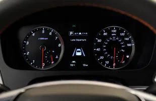 Całkiem nowy Hyundai Sonata — zdjęcie 9