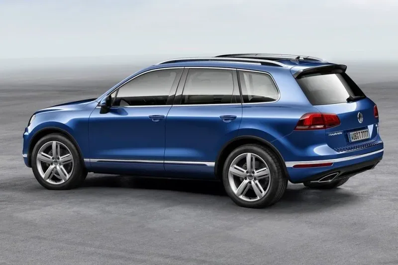 Volkswagen Touareg model roku 2015