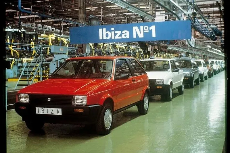 30 lat Seata Ibizy