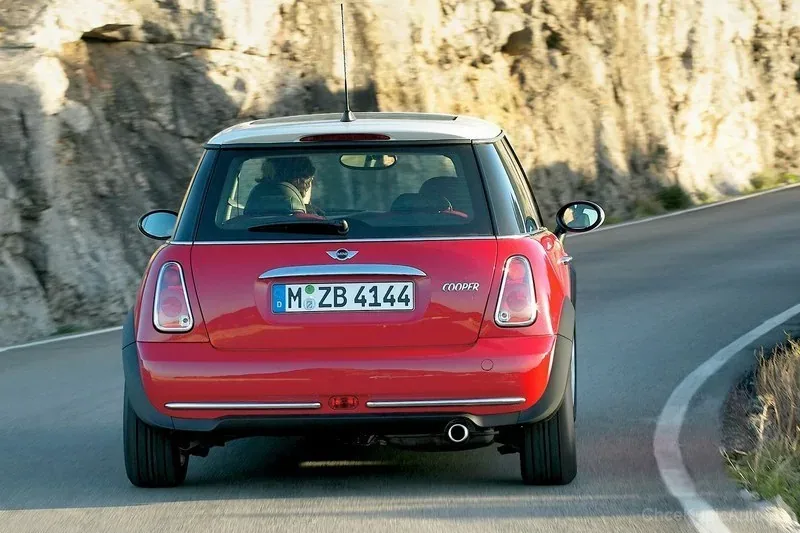 Mini R50