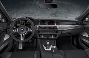 BMW M5 ma już 30 lat! — zdjęcie 5