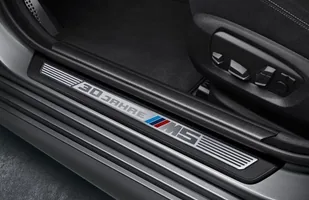 BMW M5 ma już 30 lat! — zdjęcie 8