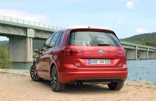 Volkswagen Golf Sportsvan — zdjęcie 5