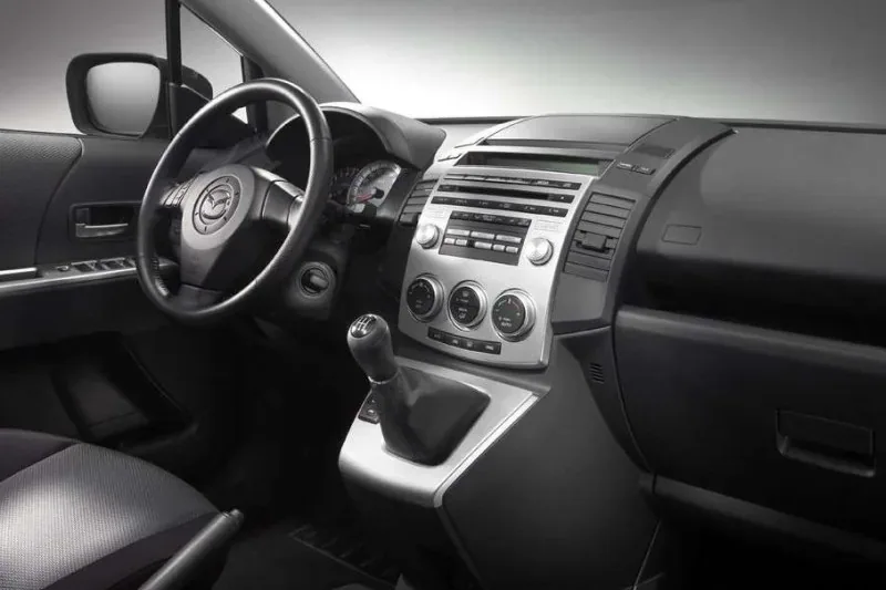 Mazda 5