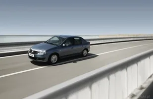 10 lat Dacii Logan — zdjęcie 3