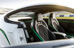 Bentley Continental GT3-R. Najszybszy w historii — zdjęcie 7