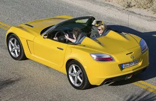 Opel GT ma problem ze stacyjką — zdjęcie 2