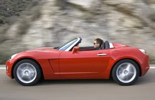 Opel GT ma problem ze stacyjką — zdjęcie 4