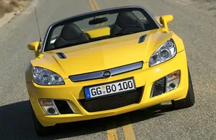 Opel GT ma problem ze stacyjką — zdjęcie 5