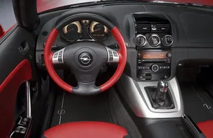 Opel GT ma problem ze stacyjką — zdjęcie 8