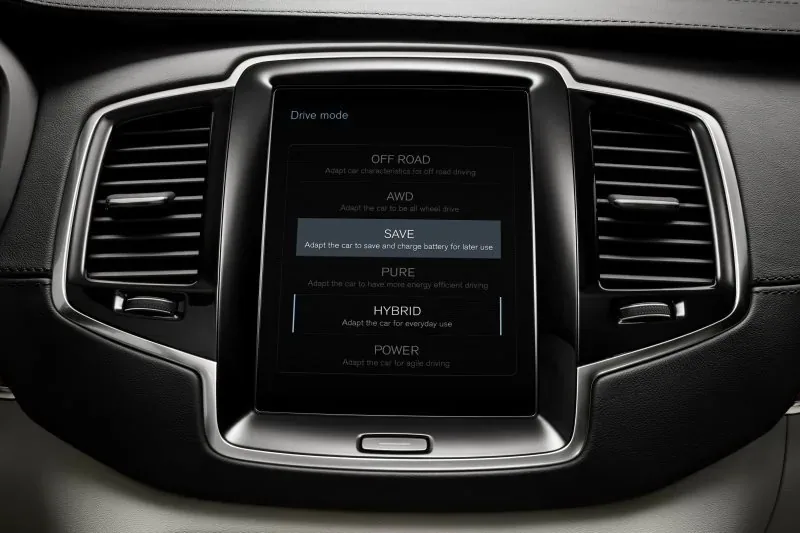 Volvo XC90 T8