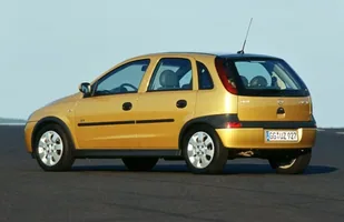 Opel Corsa ma już 32 lata — zdjęcie 3