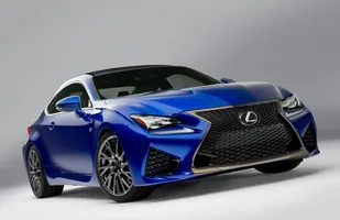Lexus RC F z niezwykle mocnym V8 — zdjęcie 2
