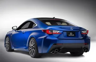 Lexus RC F z niezwykle mocnym V8 — zdjęcie 3