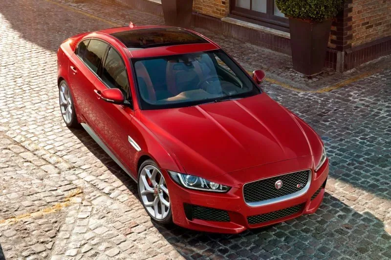 Jaguar XE