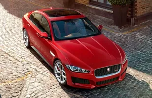 Nowość: Jaguar XE — zdjęcie 5