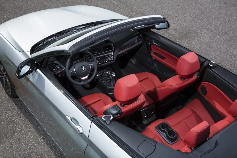 BMW 2 Convertible