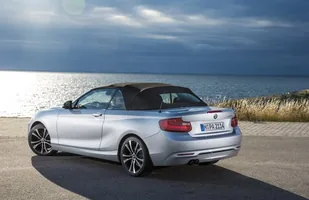 Nowość. BMW 2 Convertible — zdjęcie 11