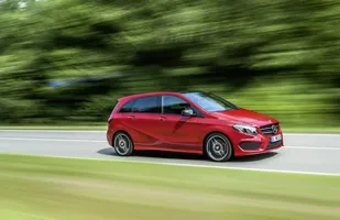 Mercedes klasy B po liftingu — zdjęcie 2