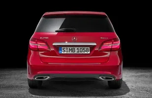 Mercedes klasy B po liftingu — zdjęcie 8
