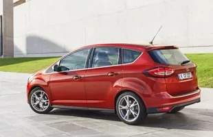Ford C-Max po liftingu — zdjęcie 2