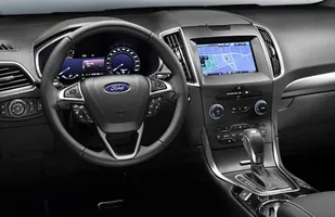 Oto Ford S-Max drugiej generacji — zdjęcie 7