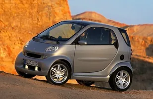 Niepospolite auto do miasta — zdjęcie 3