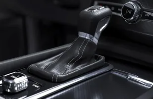 Volvo XC90 R-Design — zdjęcie 10
