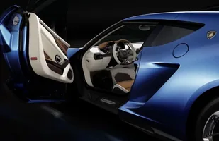 Lamborghini Asterion. 4 l/100 km? — zdjęcie 7