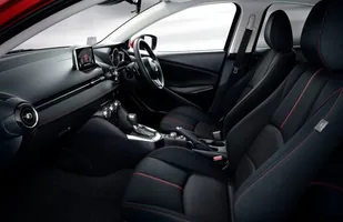 Oficjalnie: nowa Mazda 2 — zdjęcie 3