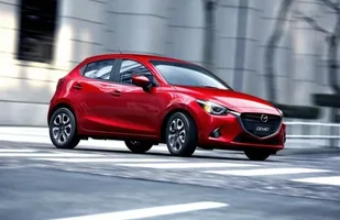 Oficjalnie: nowa Mazda 2 — zdjęcie 1
