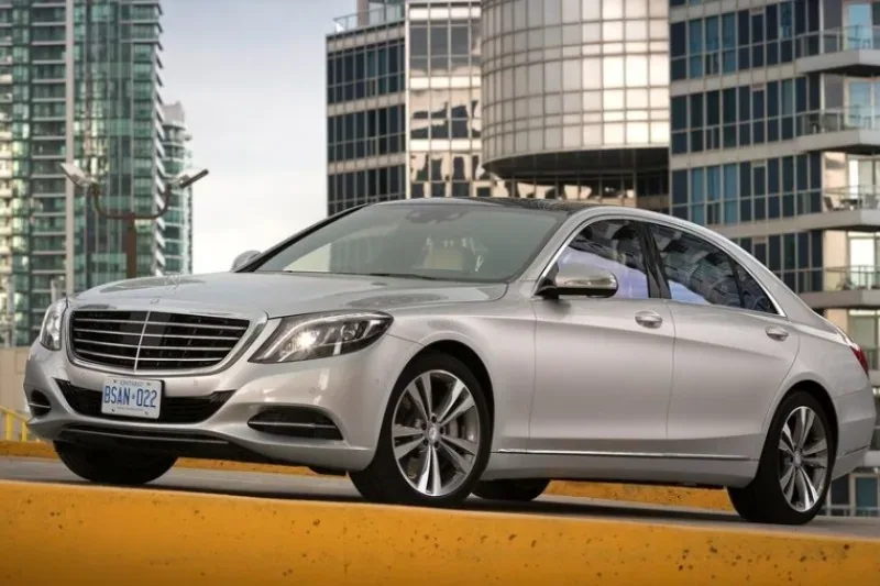 100 tysięcy sztuk Mercedesa klasy S