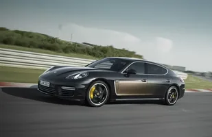 Porsche Panamera Exclusive — zdjęcie 1