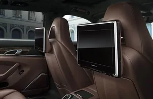 Porsche Panamera Exclusive — zdjęcie 2