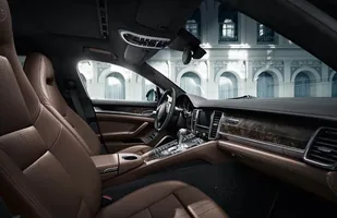 Porsche Panamera Exclusive — zdjęcie 4