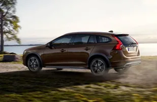 Nowe Volvo V60 Cross Country — zdjęcie 2