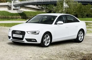 20 lat Audi A4 — zdjęcie 4