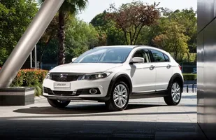 Qoros 3 City SUV — zdjęcie 1