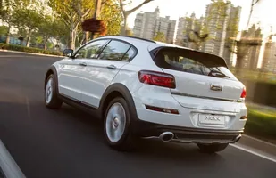 Qoros 3 City SUV — zdjęcie 2