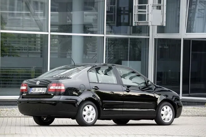 Volkswagen Polo IV sedan
