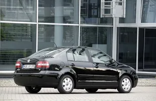 Używane: Volkswagen Polo IV — zdjęcie 12