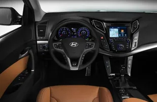 Hyundai i40 po liftingu — zdjęcie 4