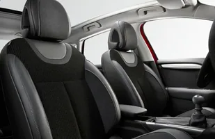Citroen C4 po liftingu — zdjęcie 4